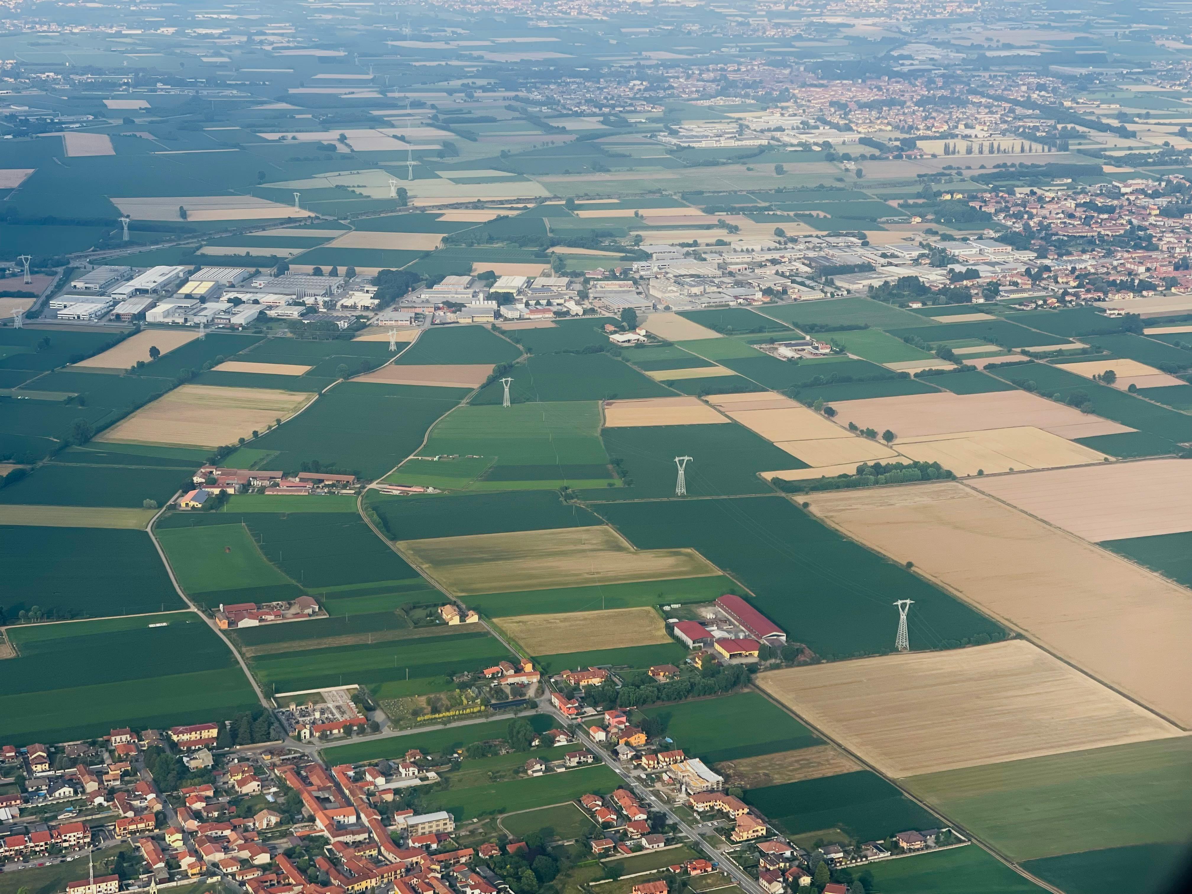 buy plots/land